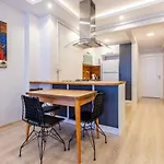 Splendid Flat In The Heart Of Cihangir