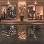 Shangri-La Bosphorus, Istanbul