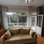 Very Close To Bosphorus, Beautiful 2 Rooms 1 Salon Flat, Excellent Location