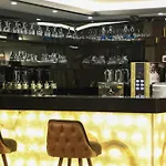 Martinenz Hotel