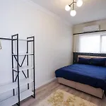 Merkuri Apartments