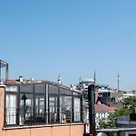 Terrace Triplex In Peninsula