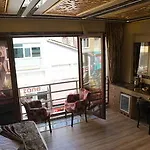 Holiday Business Otel
