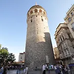 Galataist Apartments
