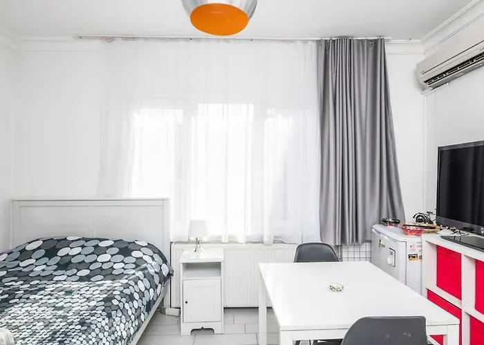 Cute 1 Room W Ac 300 Meters To Istiklal Street