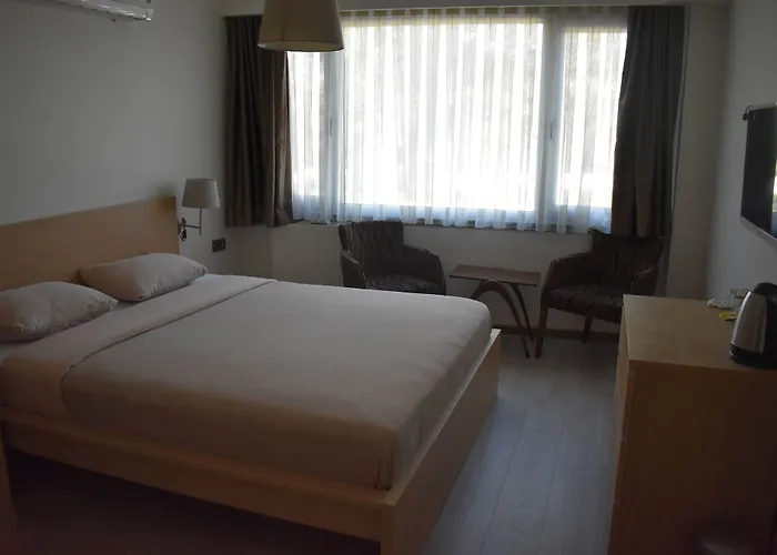 Alyaman Apartments