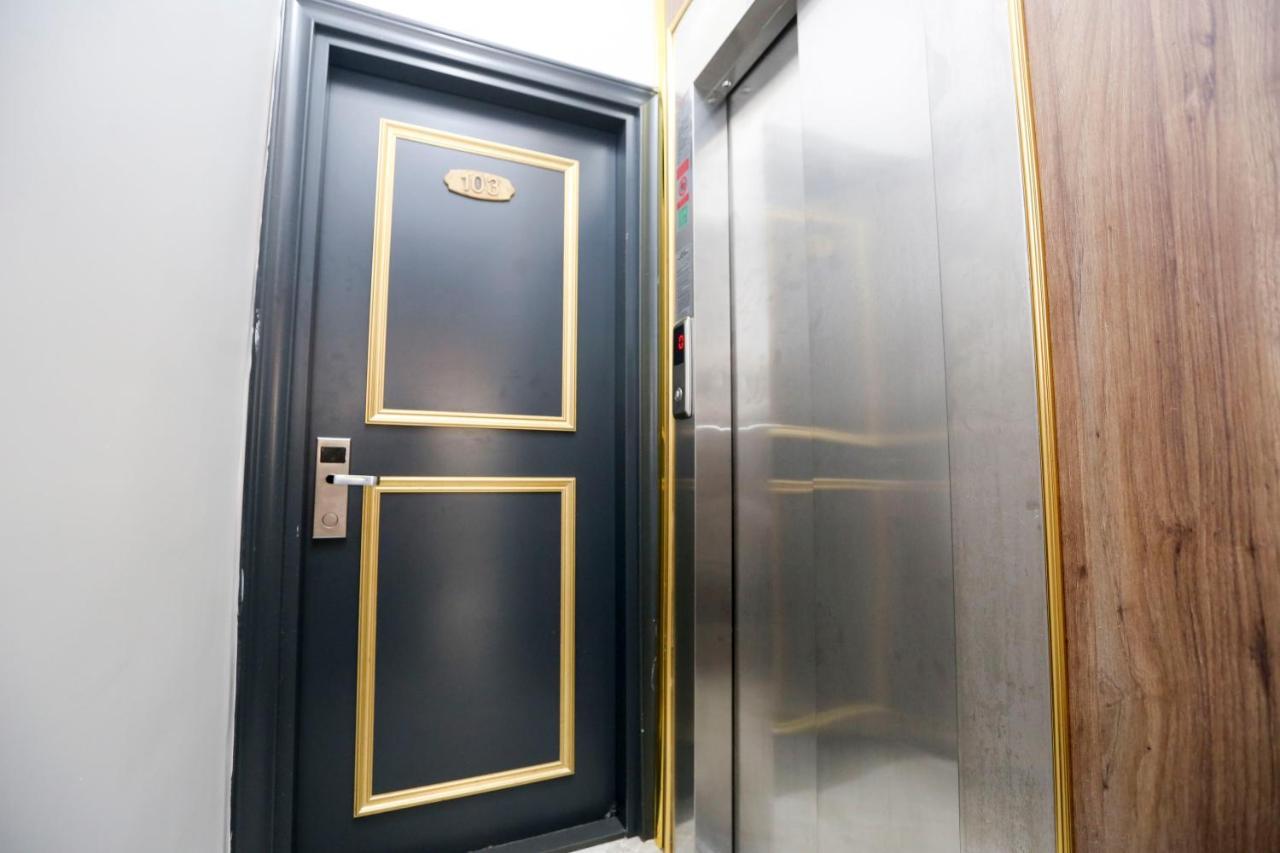 Dnz Taxim Feridiye Istanbul
