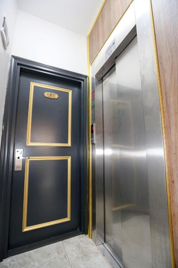Dnz Taxim Feridiye Istanbul