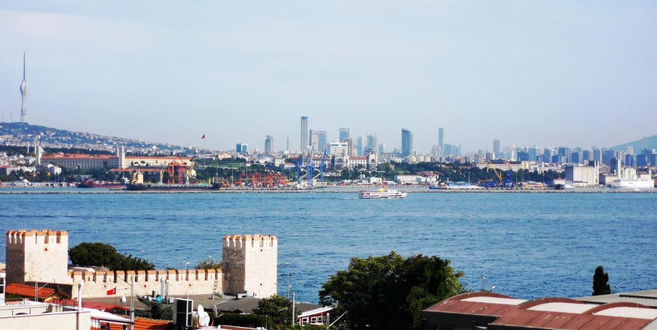 Broken Column Hotel Istanbul