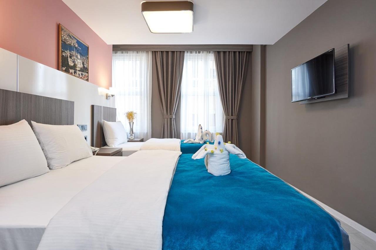 Renzo Istanbul