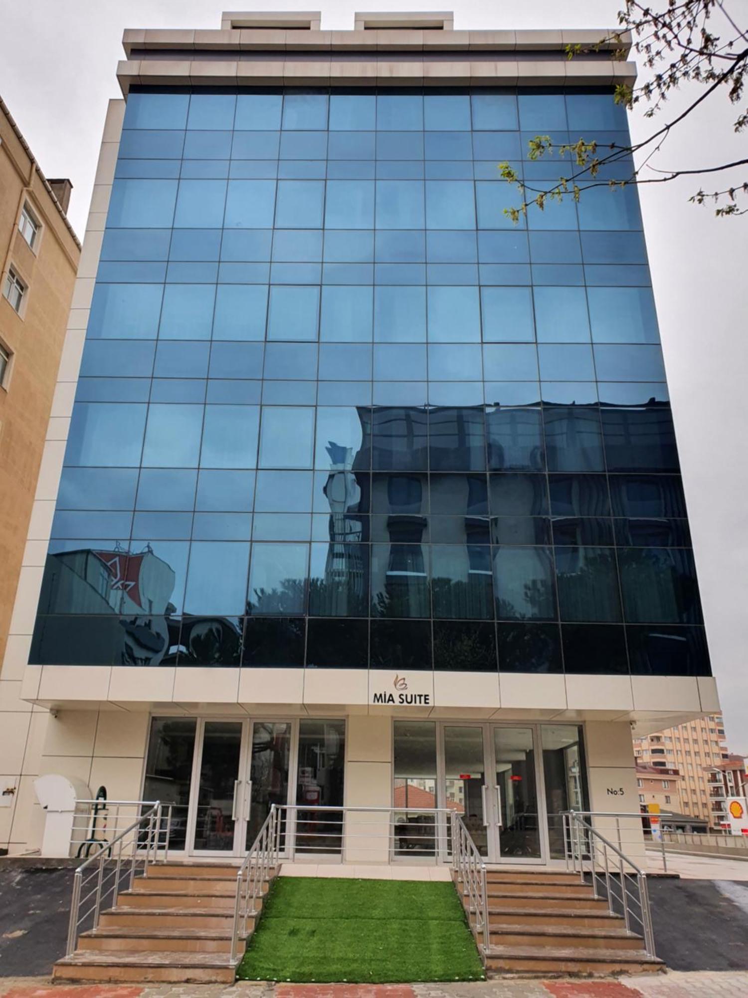 Aparthotel Mia 2*