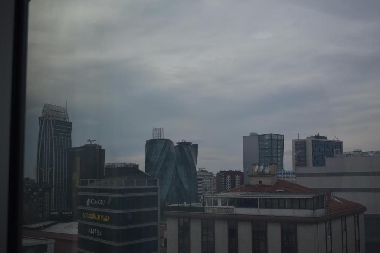 Mia Aparthotel 2*