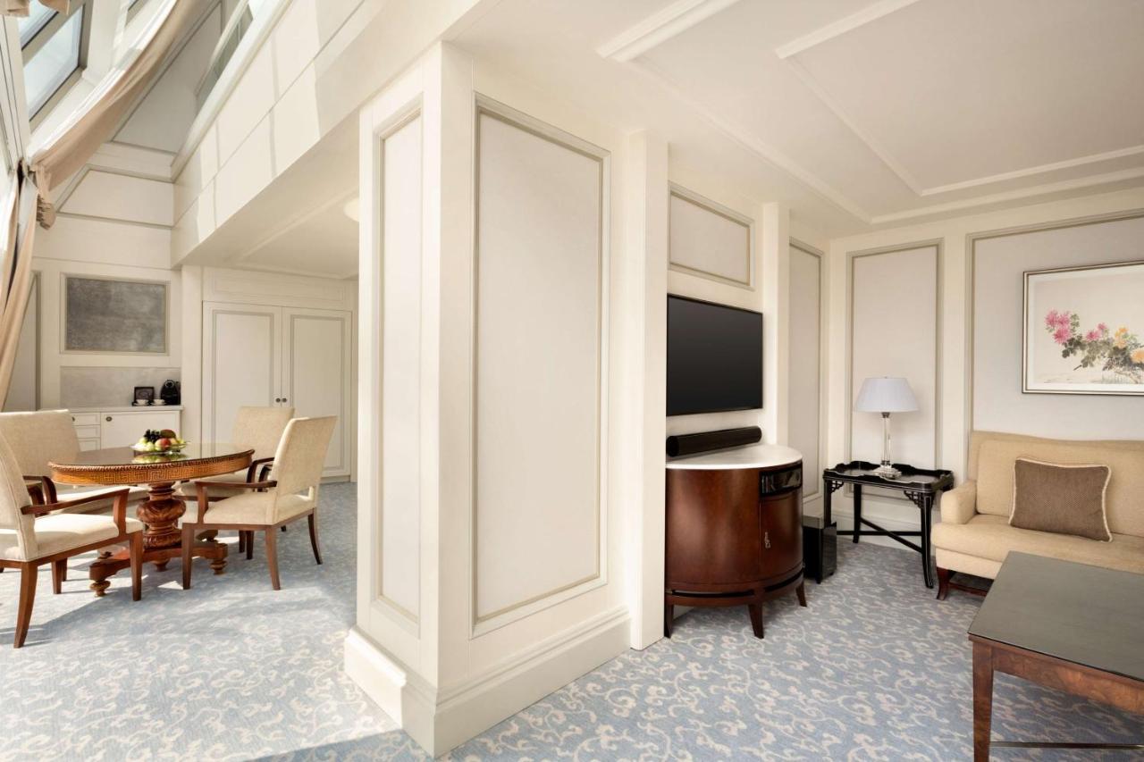 Shangri-la Bosphorus,