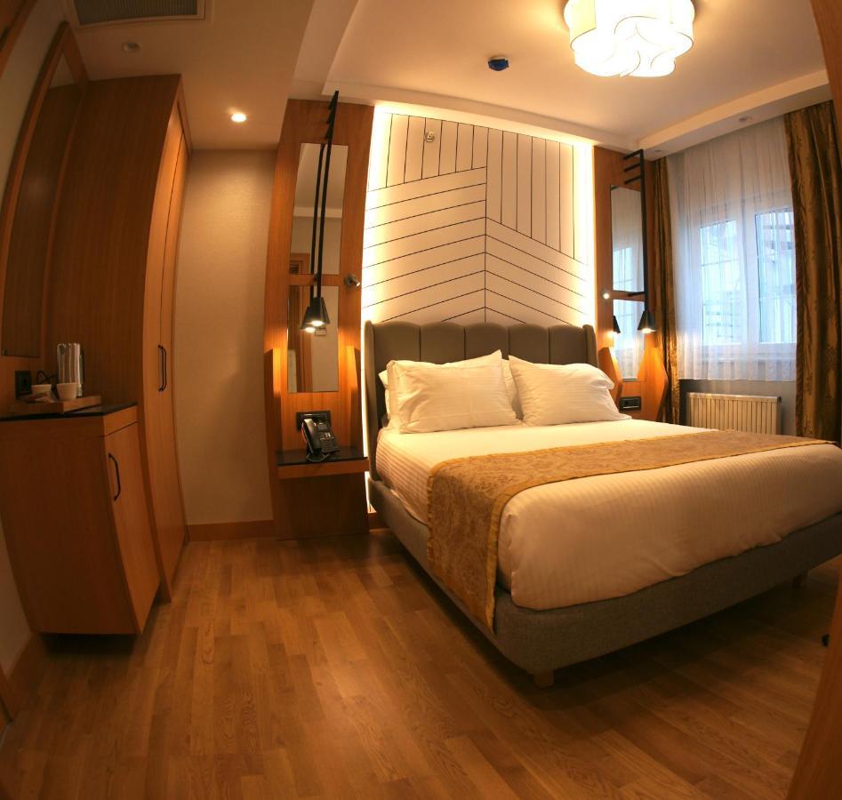 Hotel Maywood