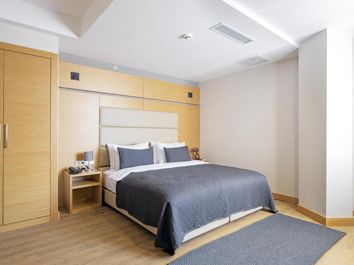 Hotel Merlin 4*