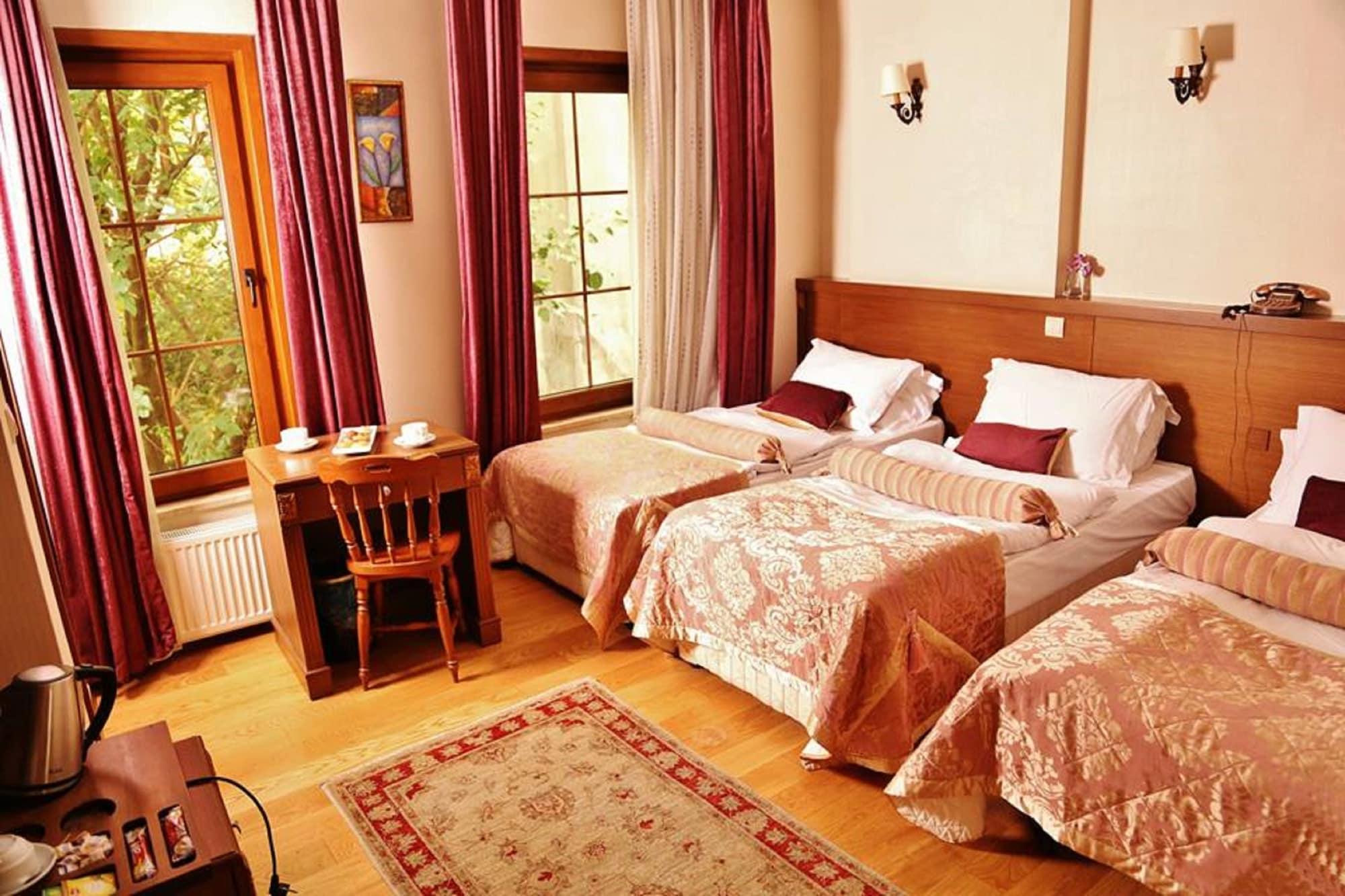 Hotel Maritime
