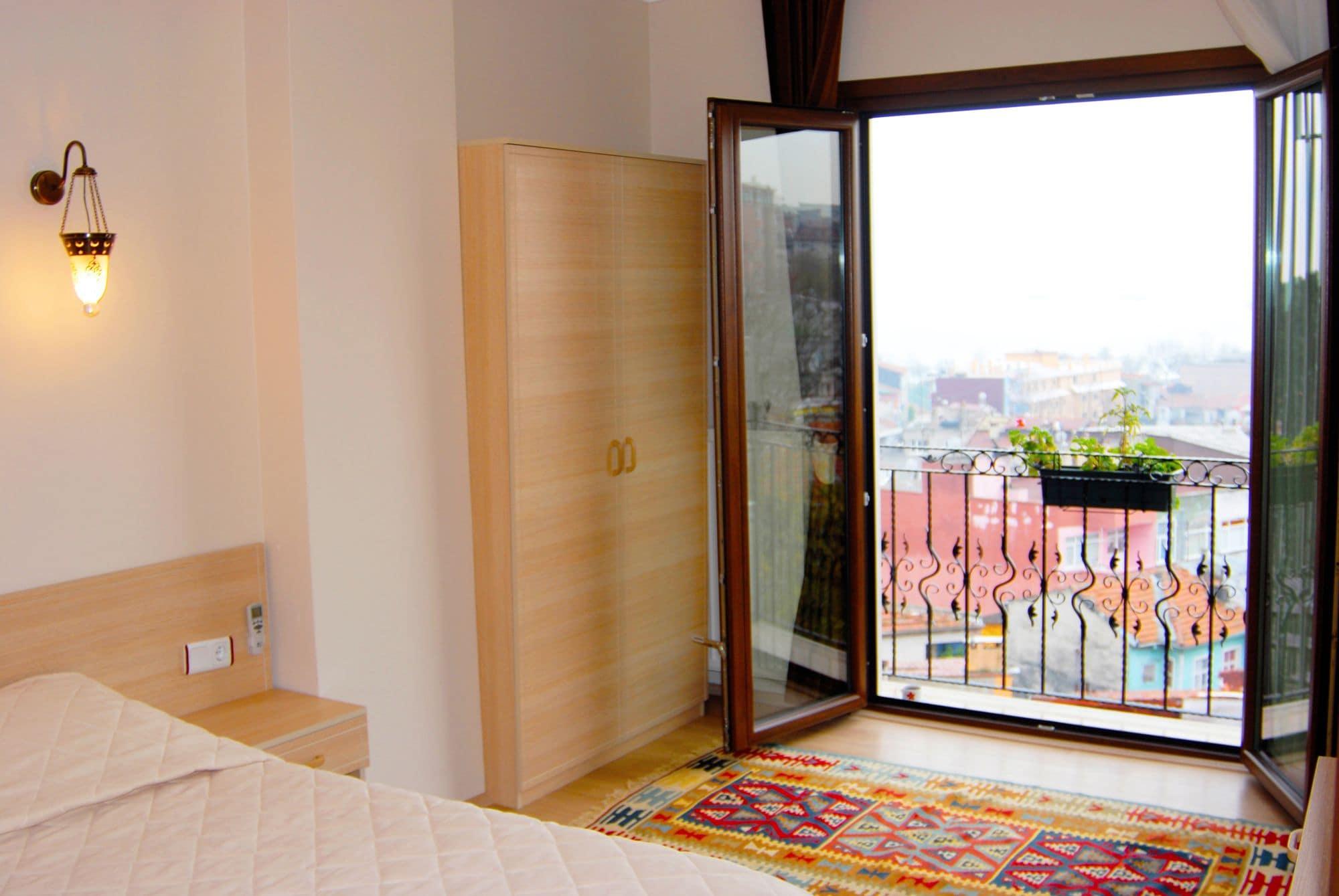 Hotel Art 3*