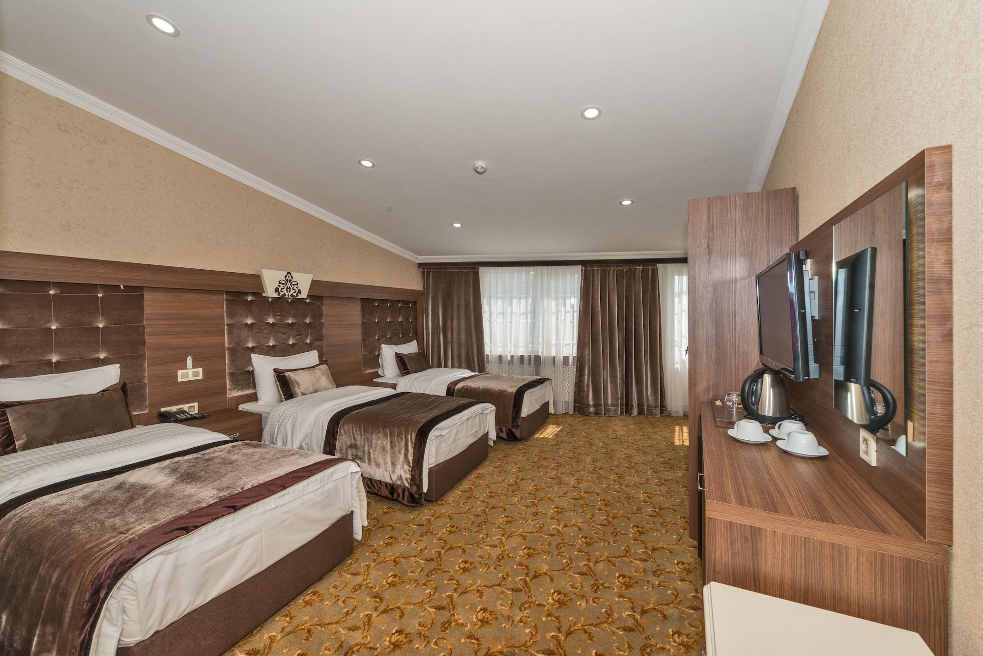 Montagna Hera Taksim Otel 3*