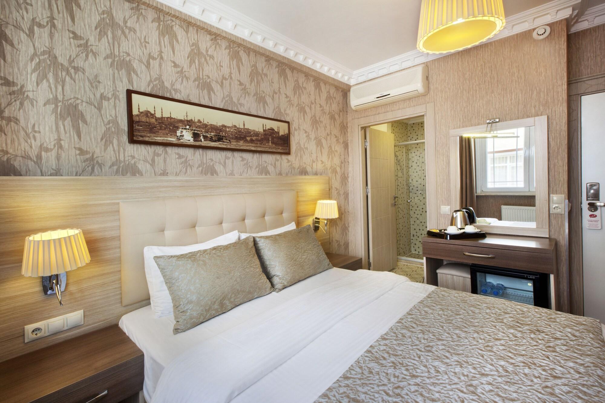 Siesta Hotel 3*