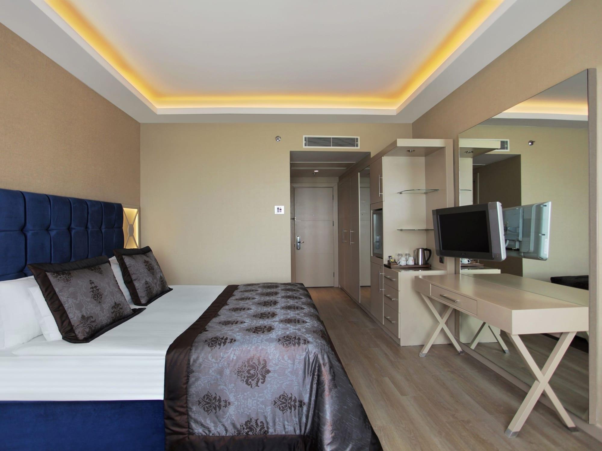 Hotel Wow 5*