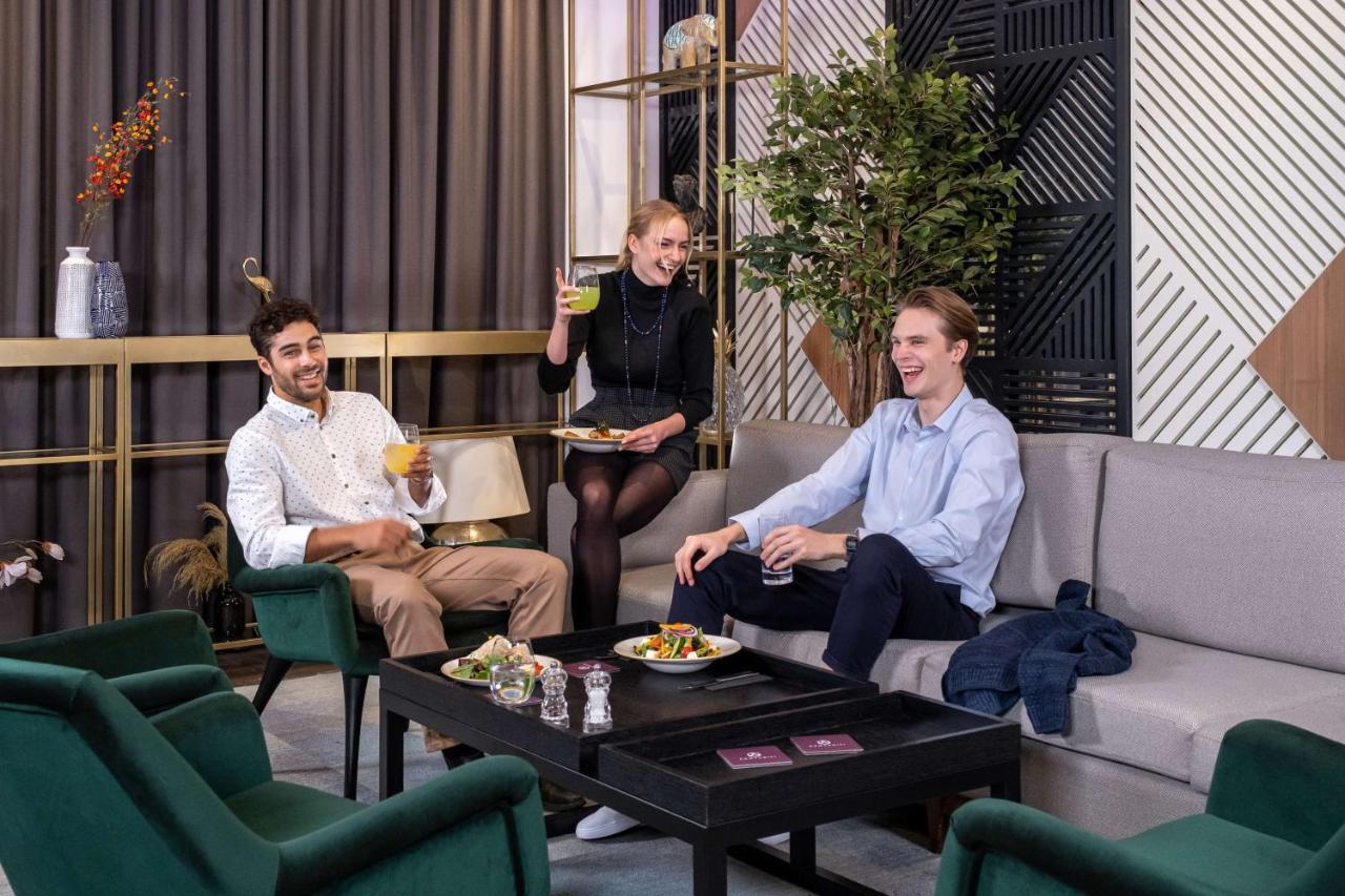Yotel Airport, Entrance Hotel Istanbul