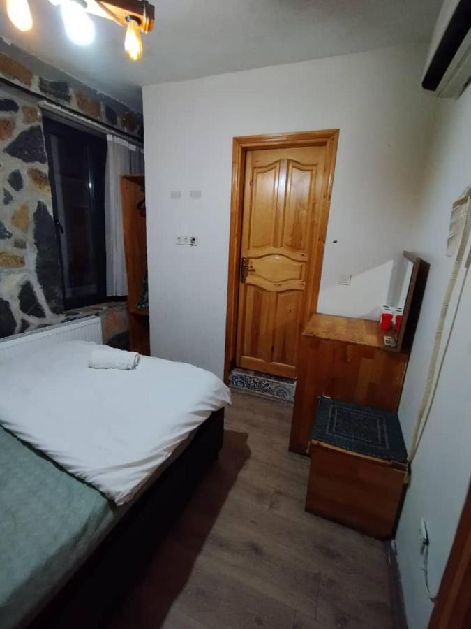 Little Ganj Suites Hotel