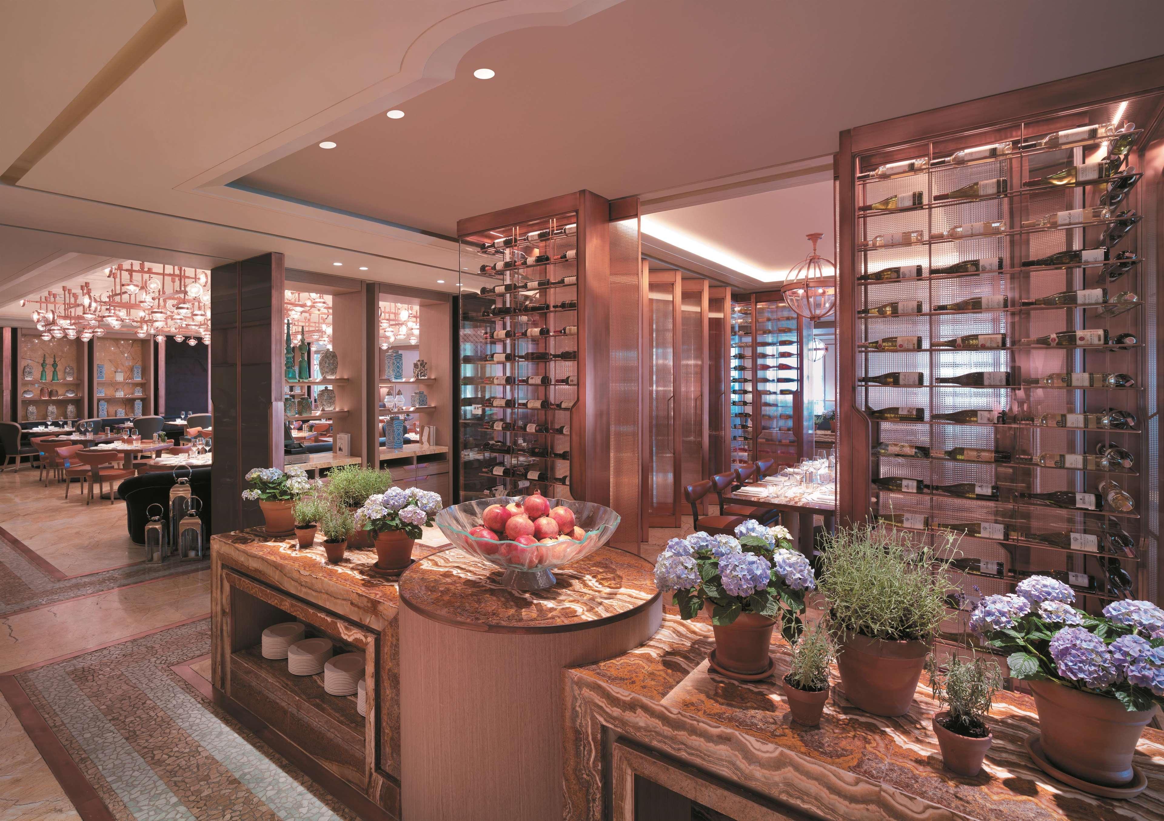 Shangri-la Bosphorus, Hotel 5*