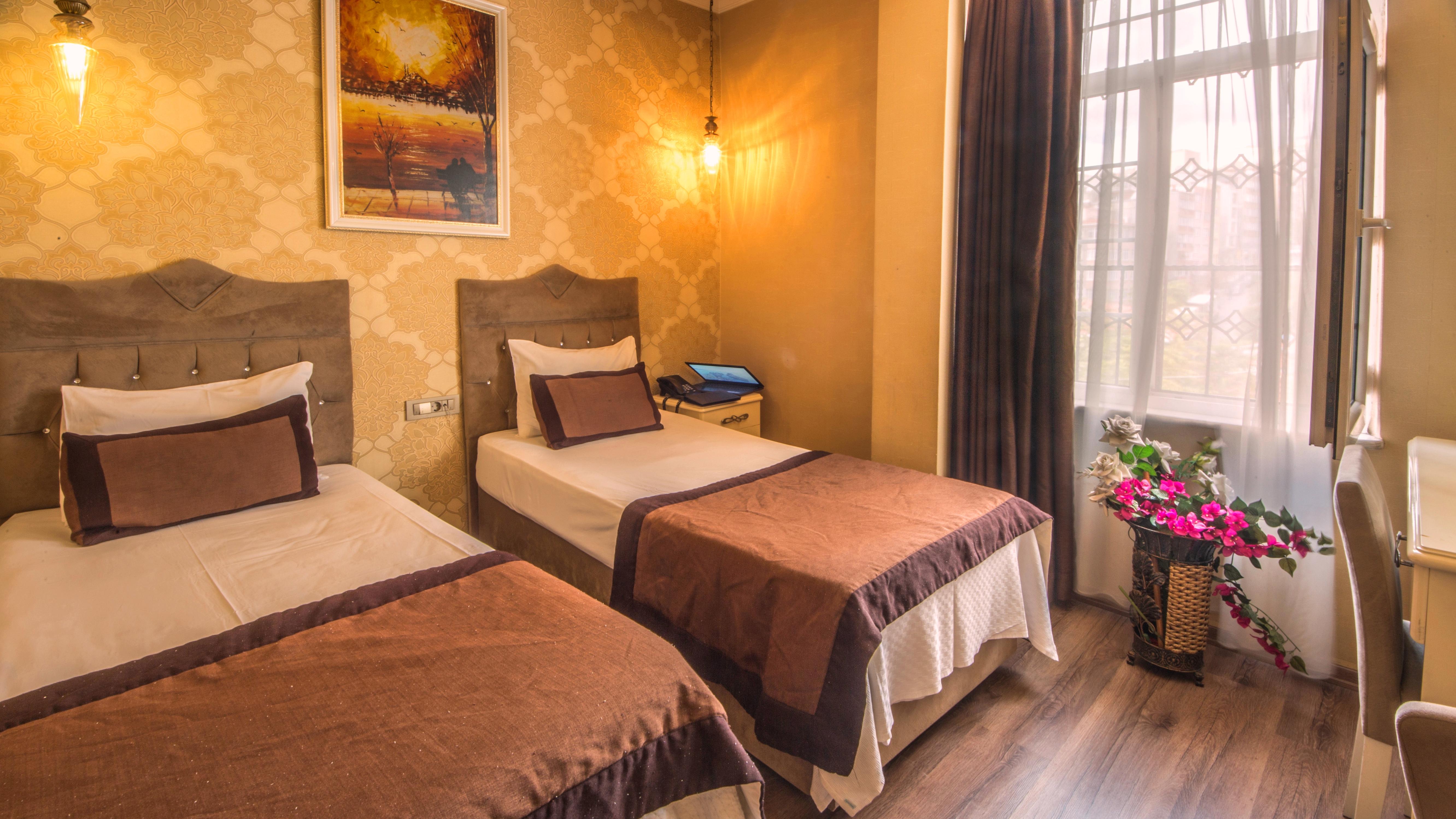 Otel Montagna Hera Taksim 3*