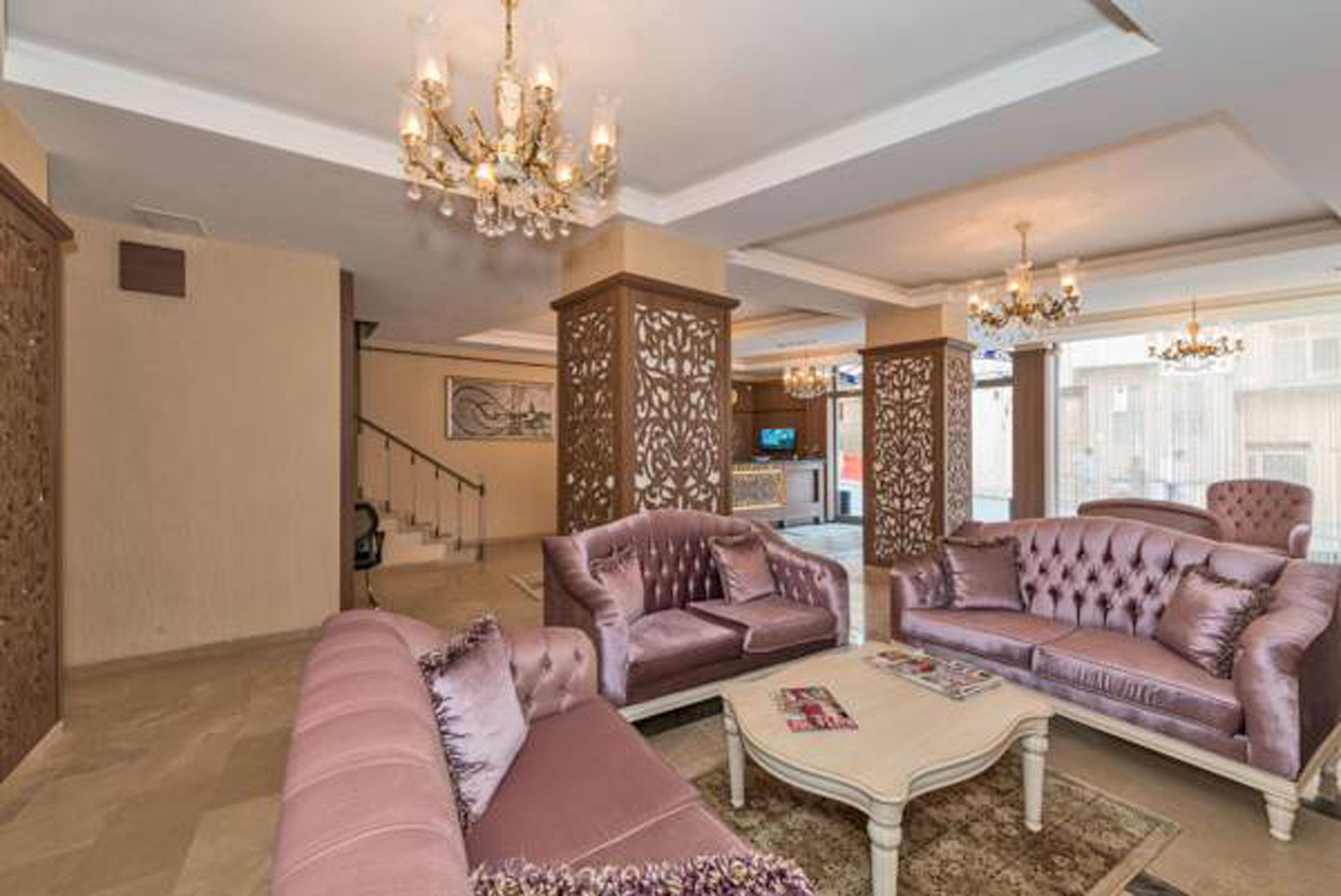 Montagna Hera Taksim Otel