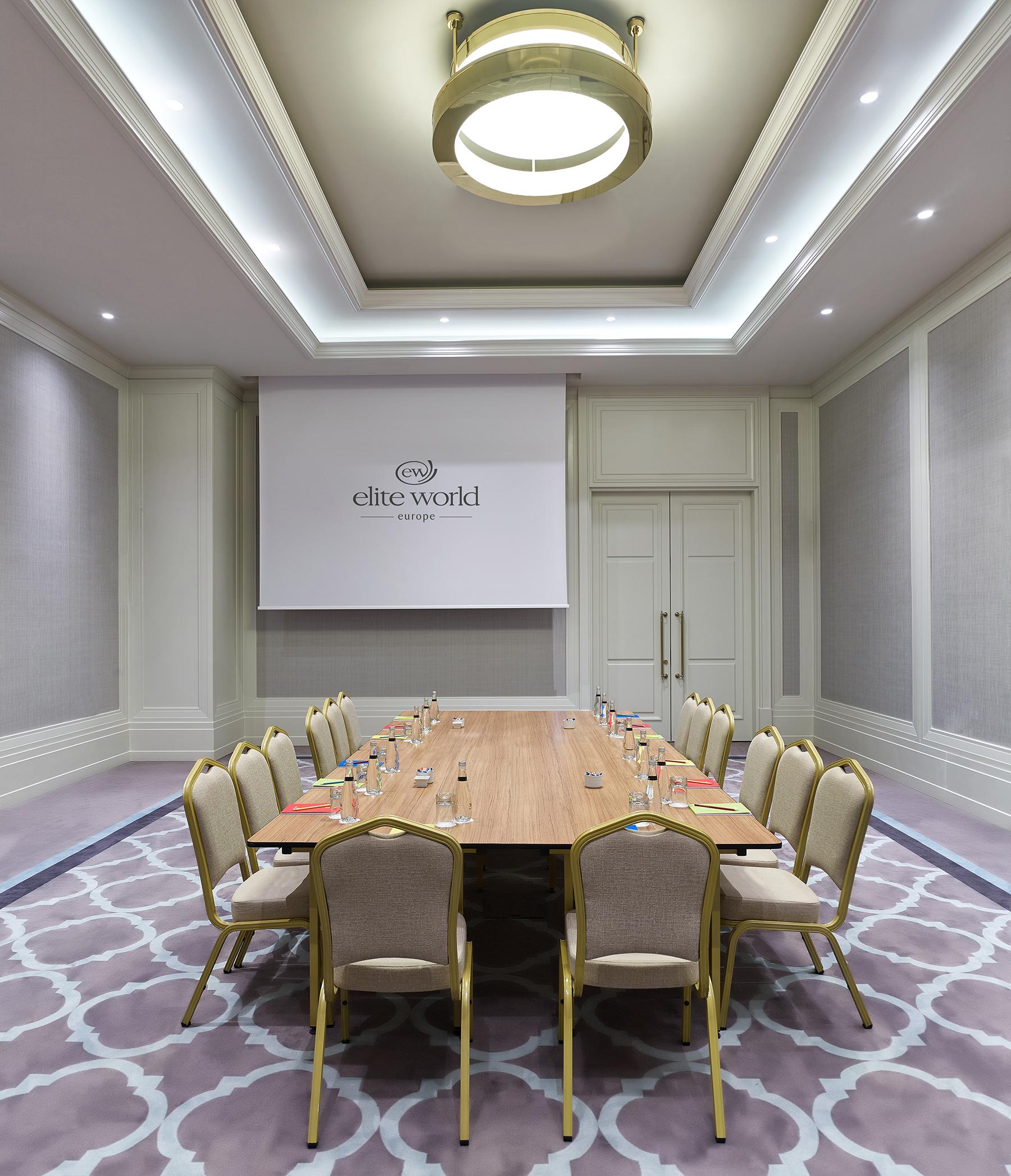 Elite World Grand Basin Ekspres Hotel 5*