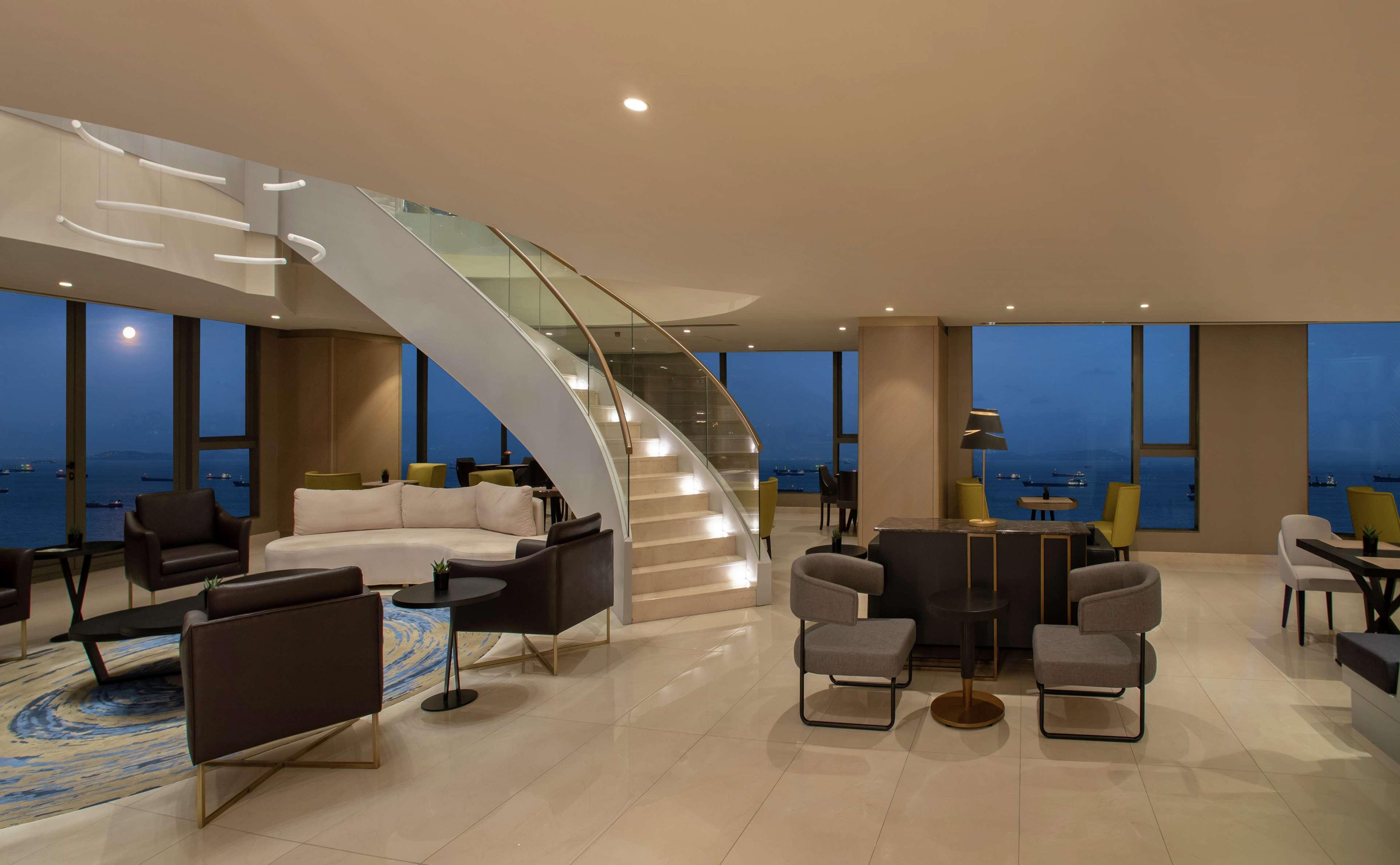 Hilton Bakirkoy 5*