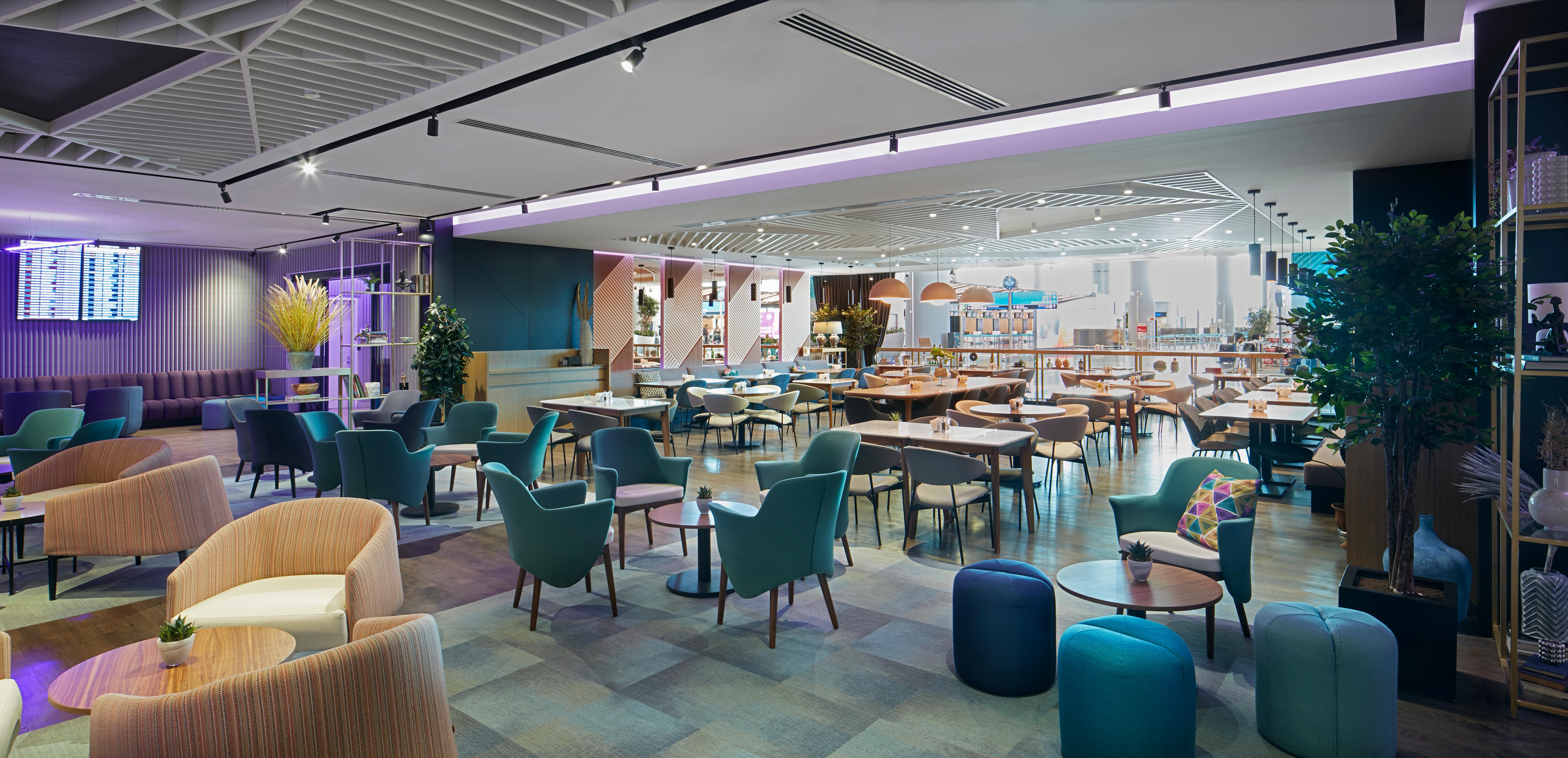 Hotel Yotel Airport, Entrance 2*