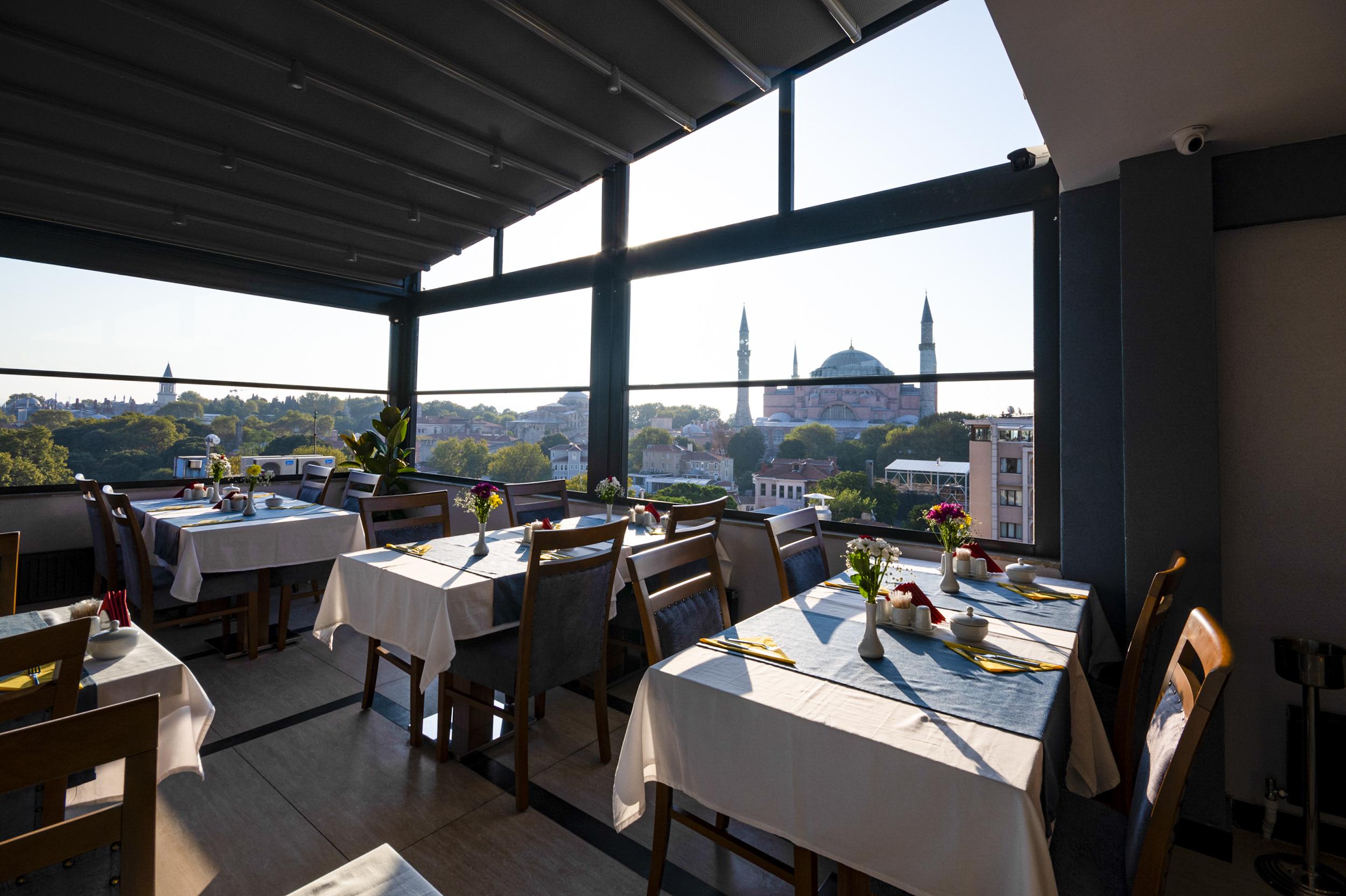 Antusa Design & Hotel 4*