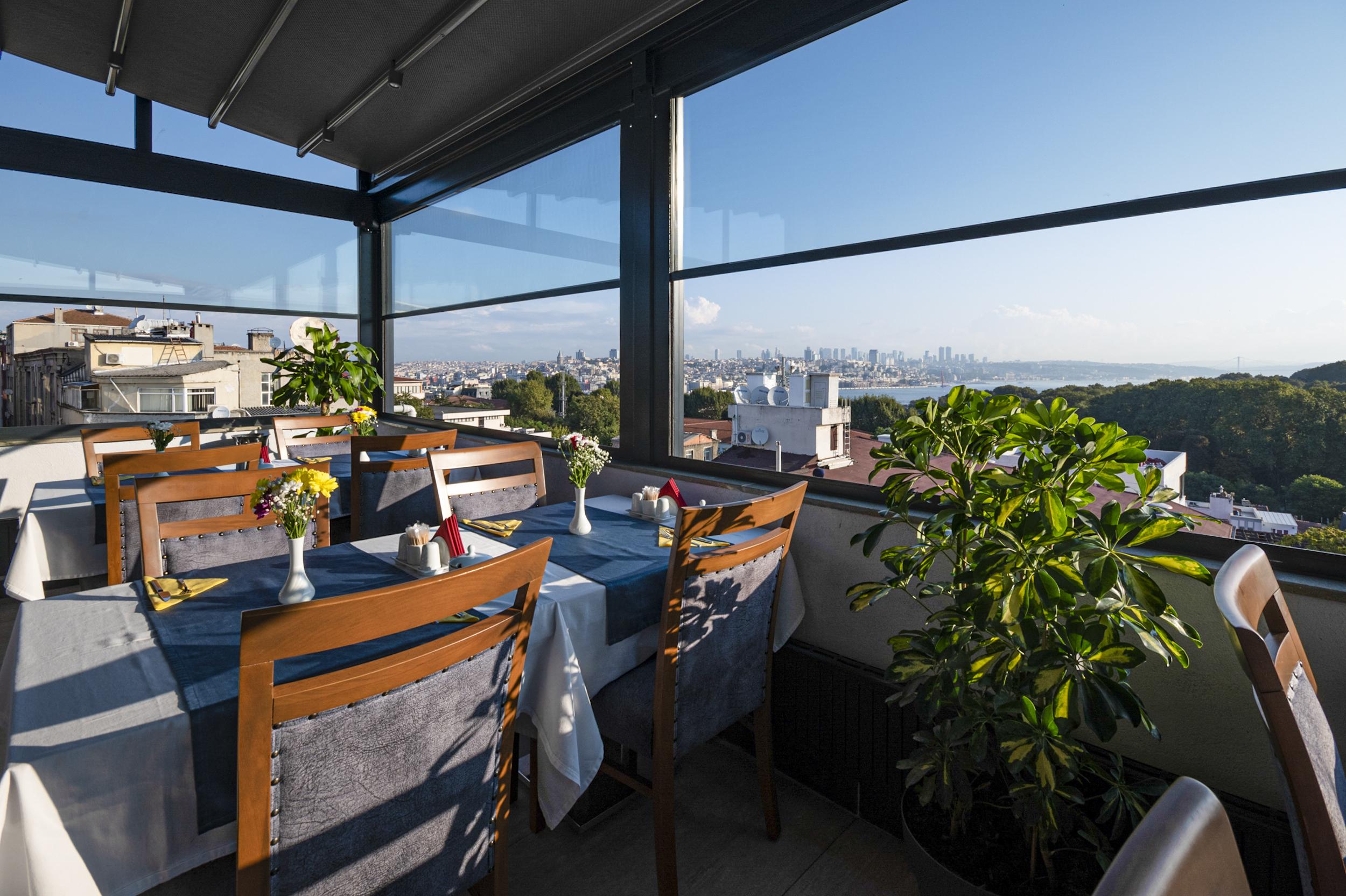 Antusa Design & Hotel