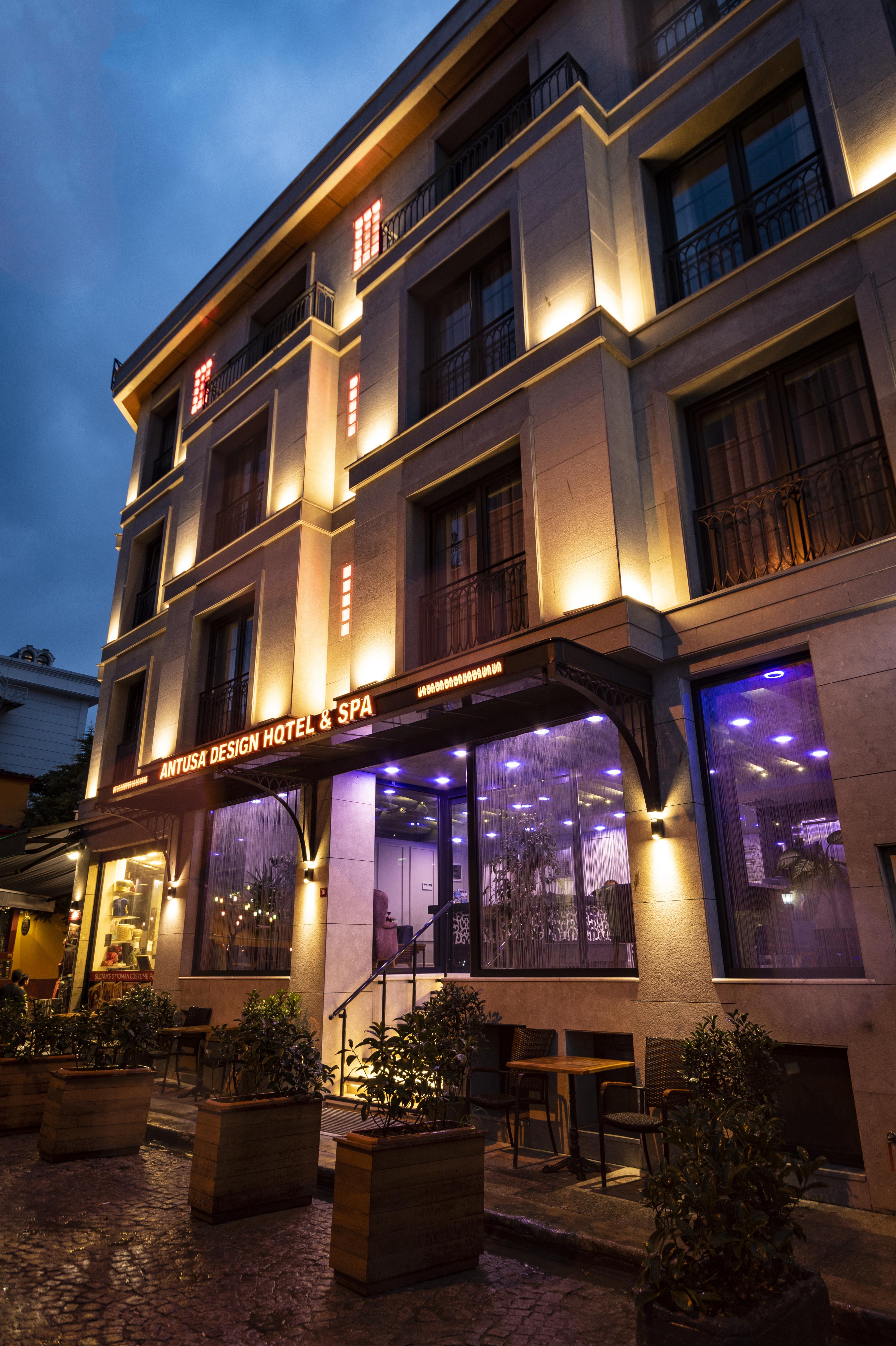 Antusa Design & Hotel
