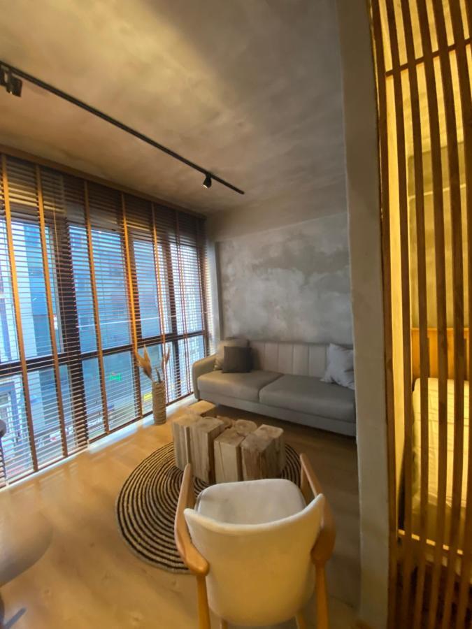 Bloknoi Apartment *