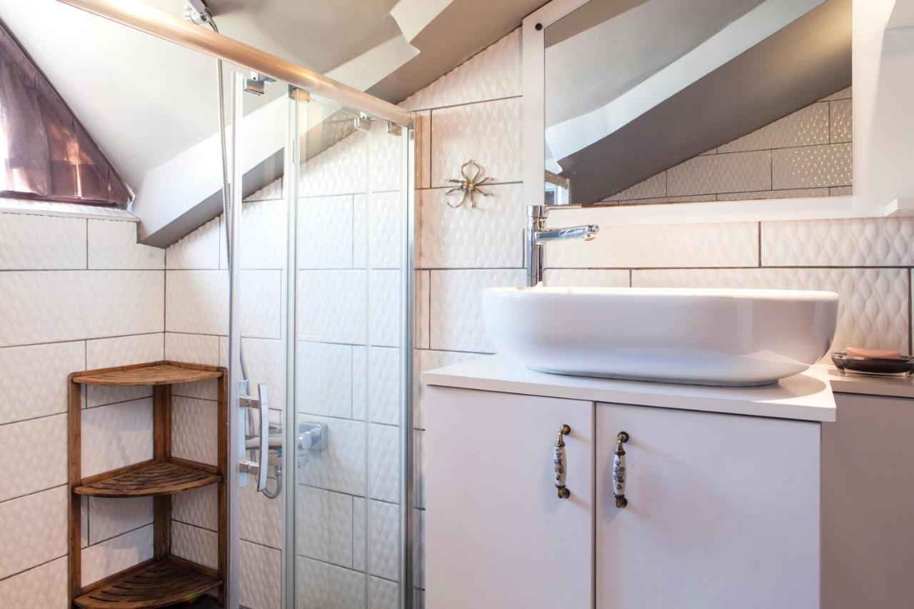 Apartamento Charming Flat With A Lovely Terrace In Yenikoy