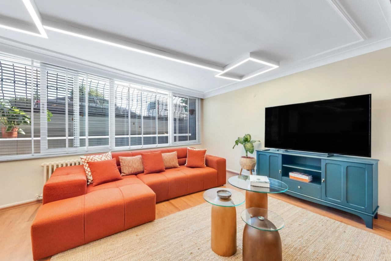 Apartment Modern Flat In The Heart Of *