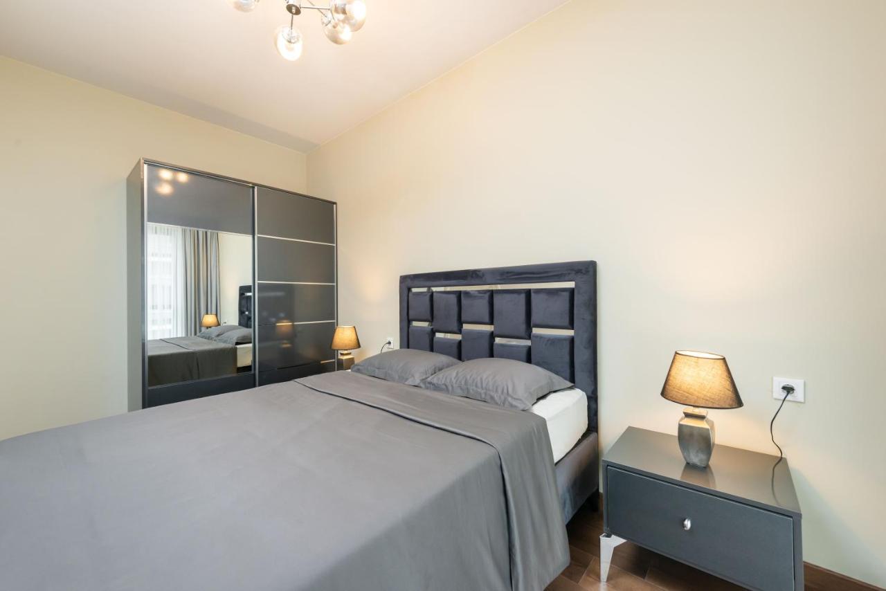 Apartment Pro *