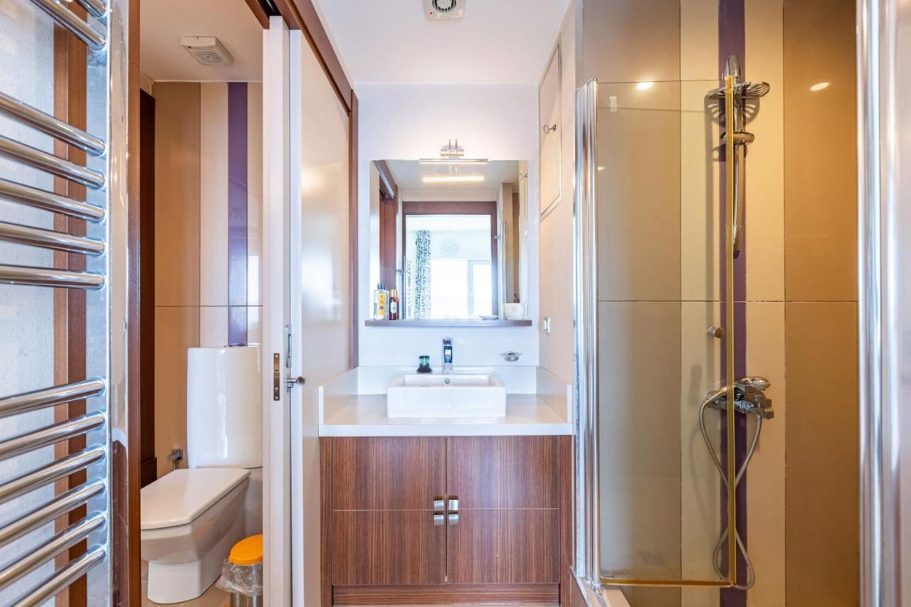 Vibrant Residance Flat With View In Umraniye Istanbul