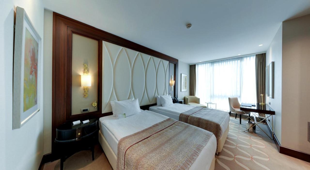 Elite World Grand Basin Ekspres Istanbul