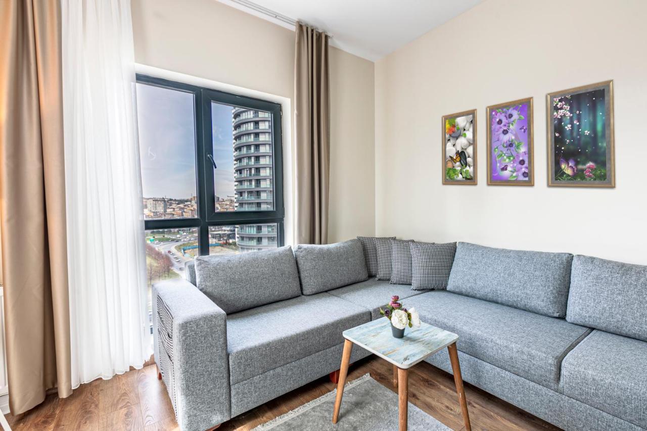212 Outlet Karsisinda Lux N7 Apartment *