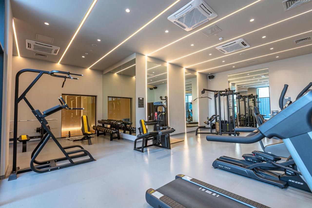212 Outlet Karsisinda Lux N7