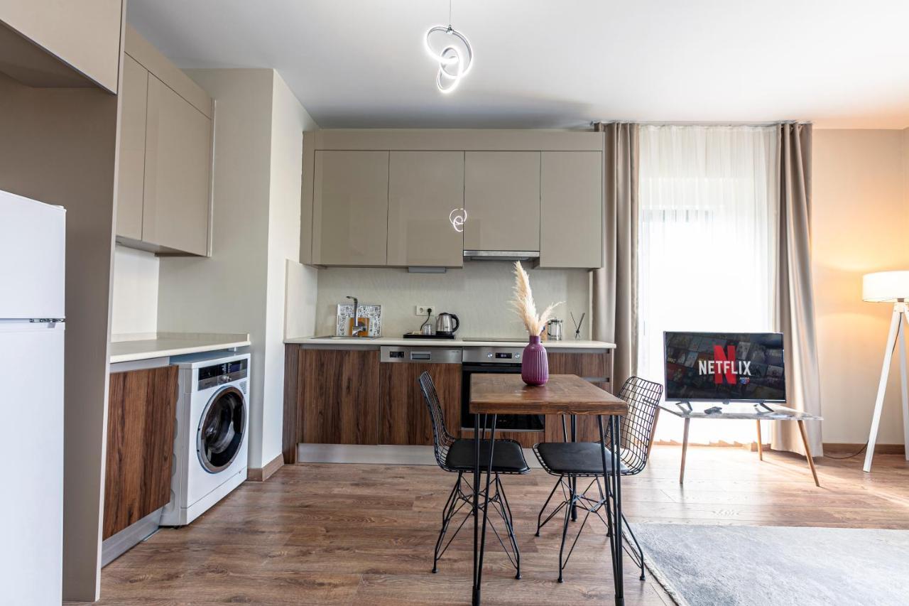 212 Outlet Karsisinda Lux N7 Apartment *