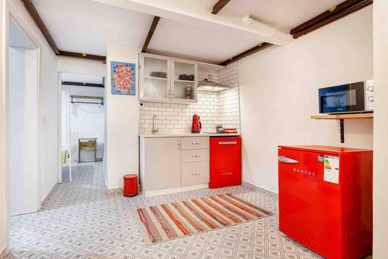 Apartment Lovely W Garden /4mins To Taksim Square *