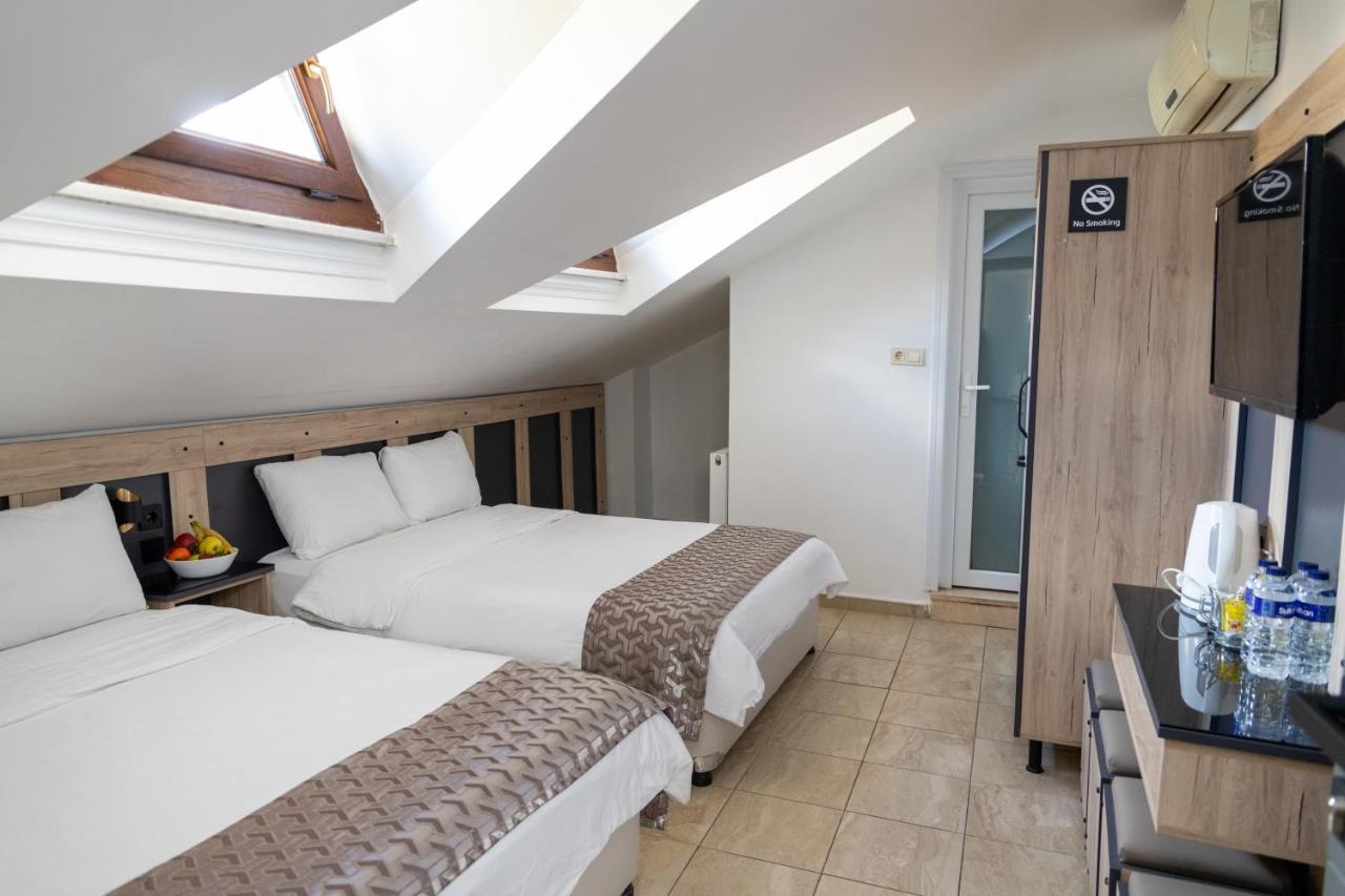 Otel Galley