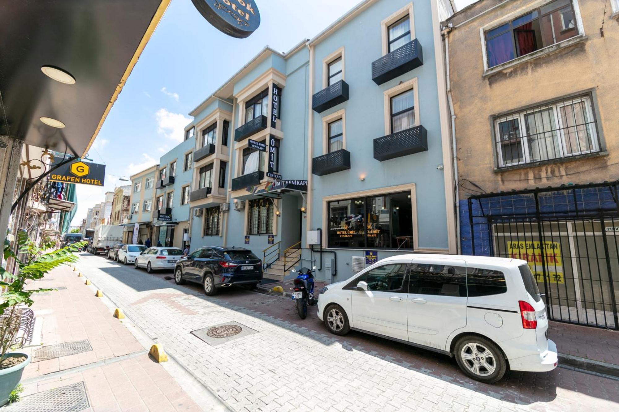 Uemit Yenikapi * Istambul