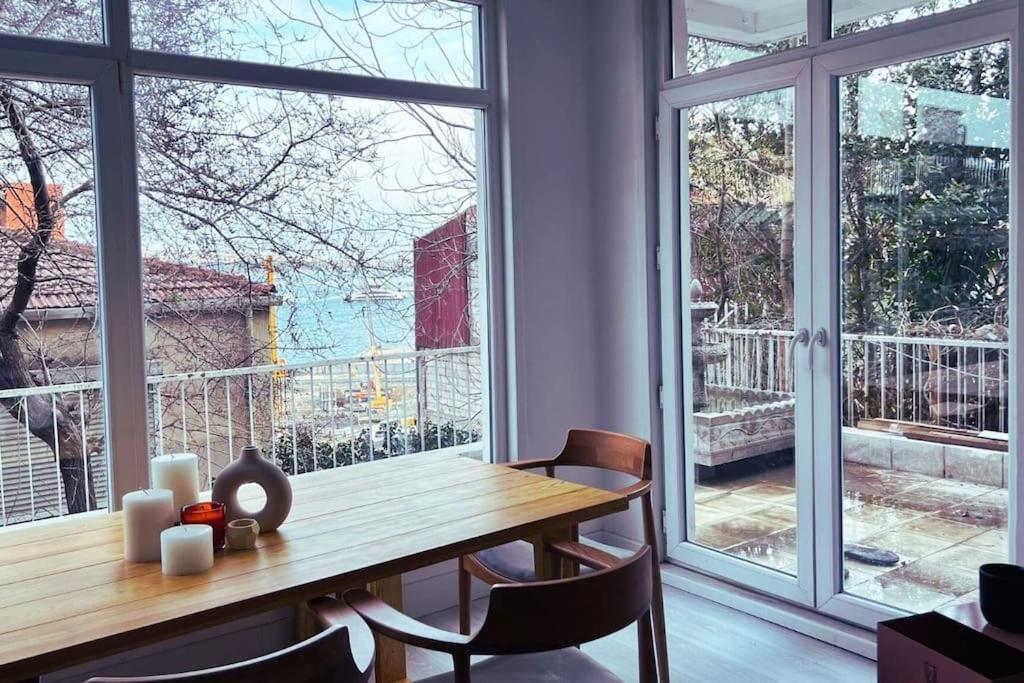 Apartment Wonder Homes- Stylish 4br Flat, Terrace, Sea View, Kabatas *