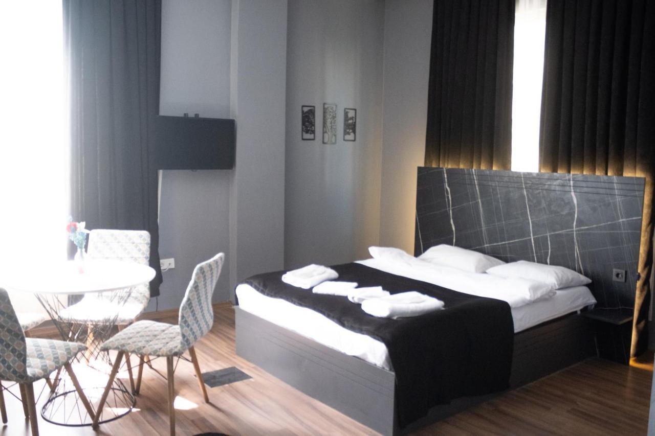Apart Otel Lions İstanbul