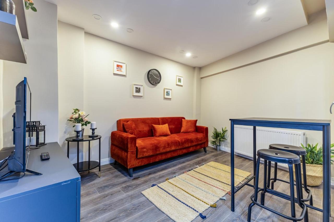 Magnificent Flat Close To Metro In Nisantasi Apartment Istanbul